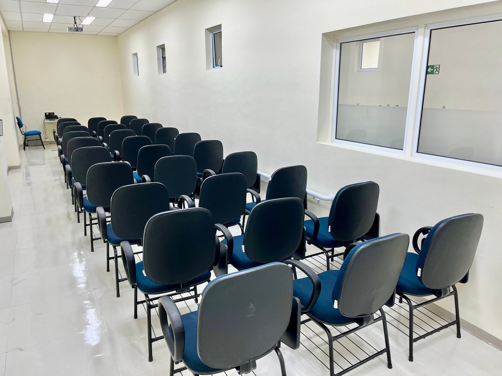 SALA - COD.:H3
